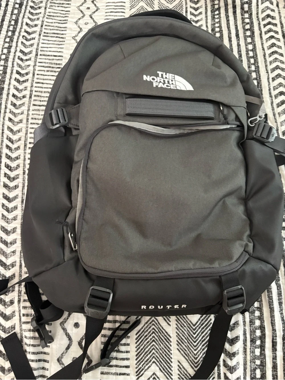 The North Face Men's Black Router Backpack